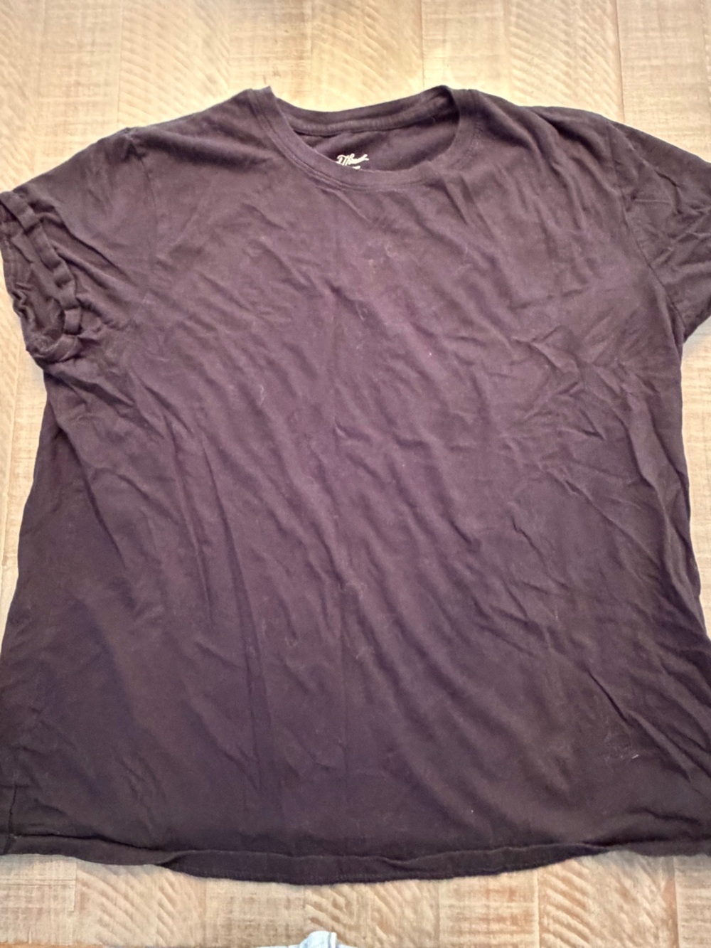 Universal Thread Women's Black Short Sleeve Crewneck Tee